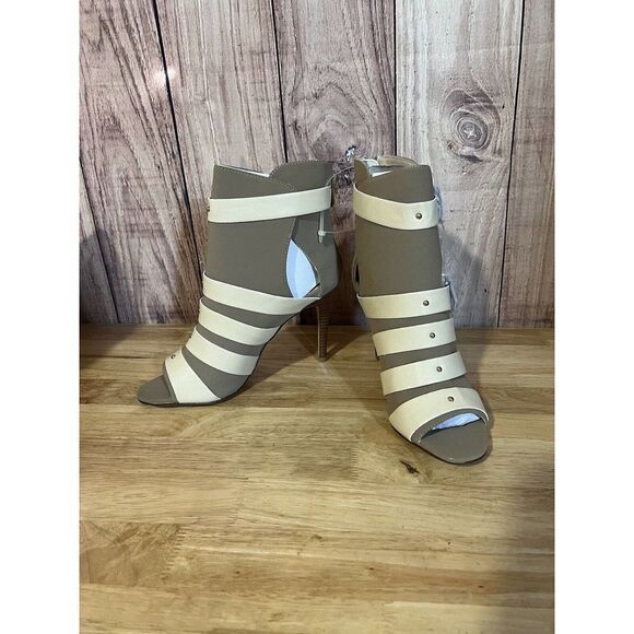 NWOB Bumper Stiletto Heels 4” Size 8 Beige - Picture 1 of 8
